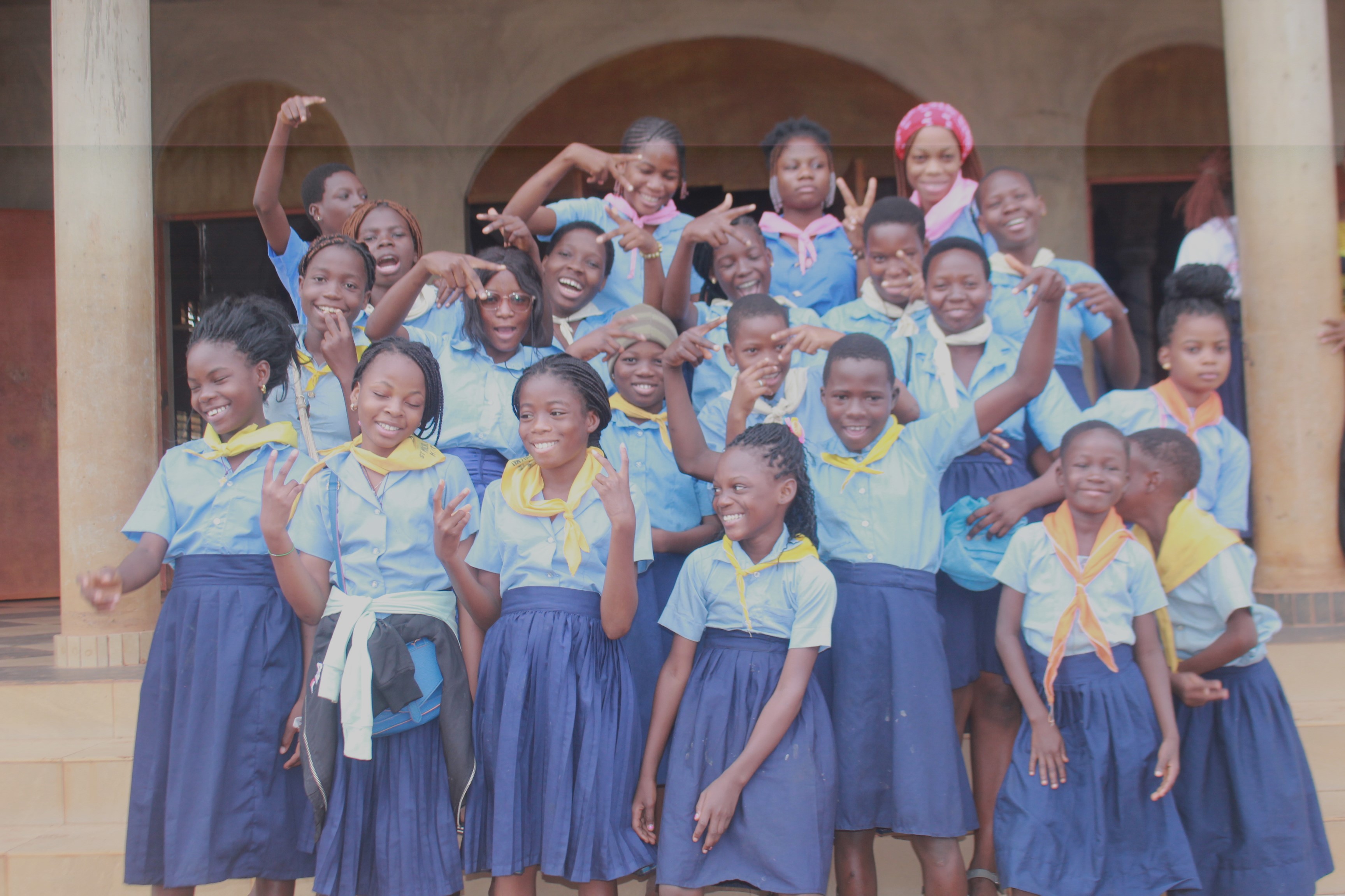 𝗥𝗲𝗹𝗮𝗻𝗰𝗲𝘀 𝘃𝗶𝗰𝗮𝗿𝗶𝗮𝗹𝗲𝘀:.𝘂𝗻𝗲 𝗱𝘆𝗻𝗮𝗺𝗶𝗾𝘂𝗲 𝗱𝗲 𝗿𝗲𝗱𝘆𝗻𝗮𝗺𝗶𝘀𝗮𝘁𝗶𝗼𝗻 𝗲𝗻 𝗺𝗮𝗿𝗰𝗵𝗲